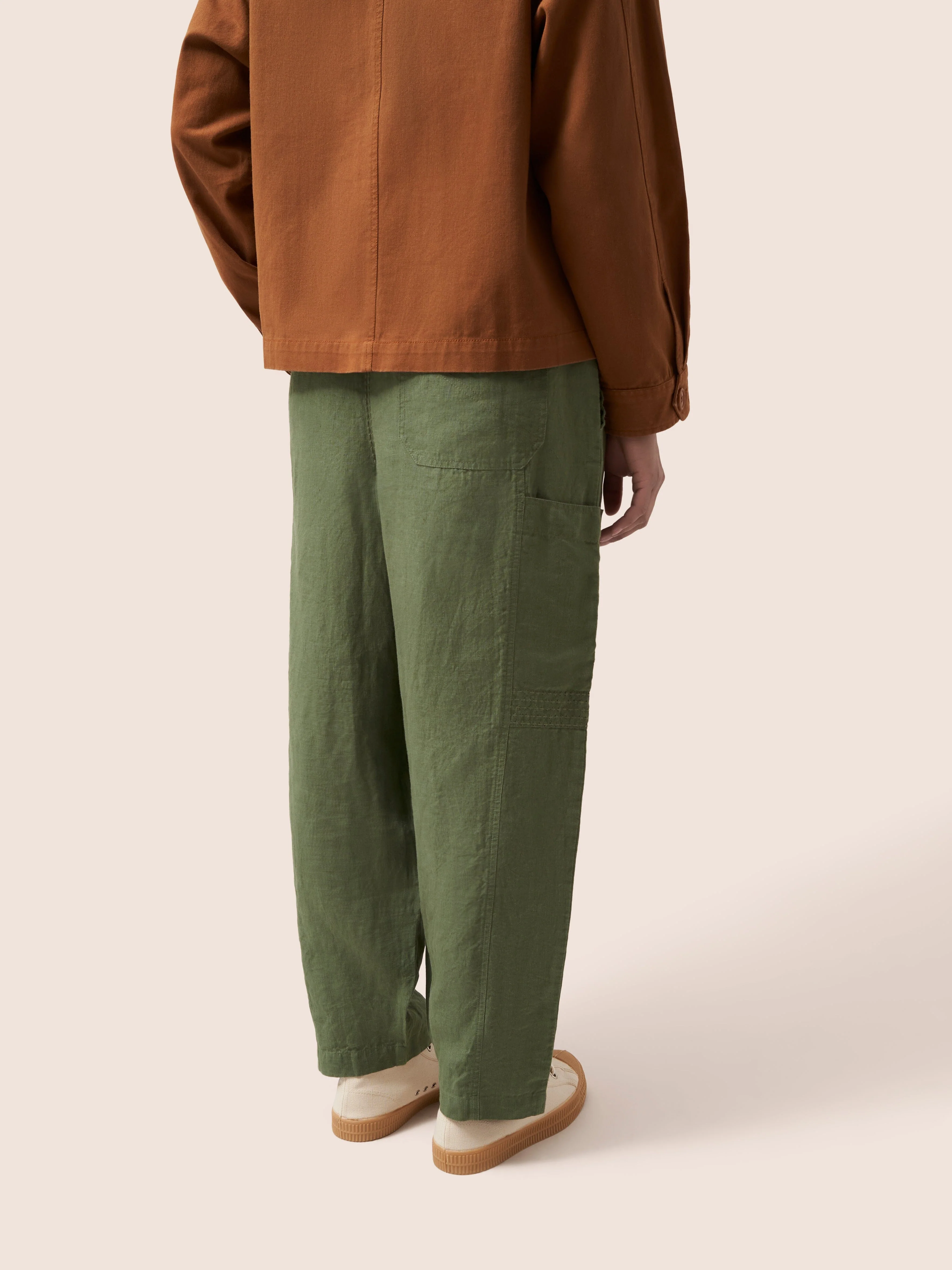 Green Bembridge Barrel Linen Trouser - Image 4