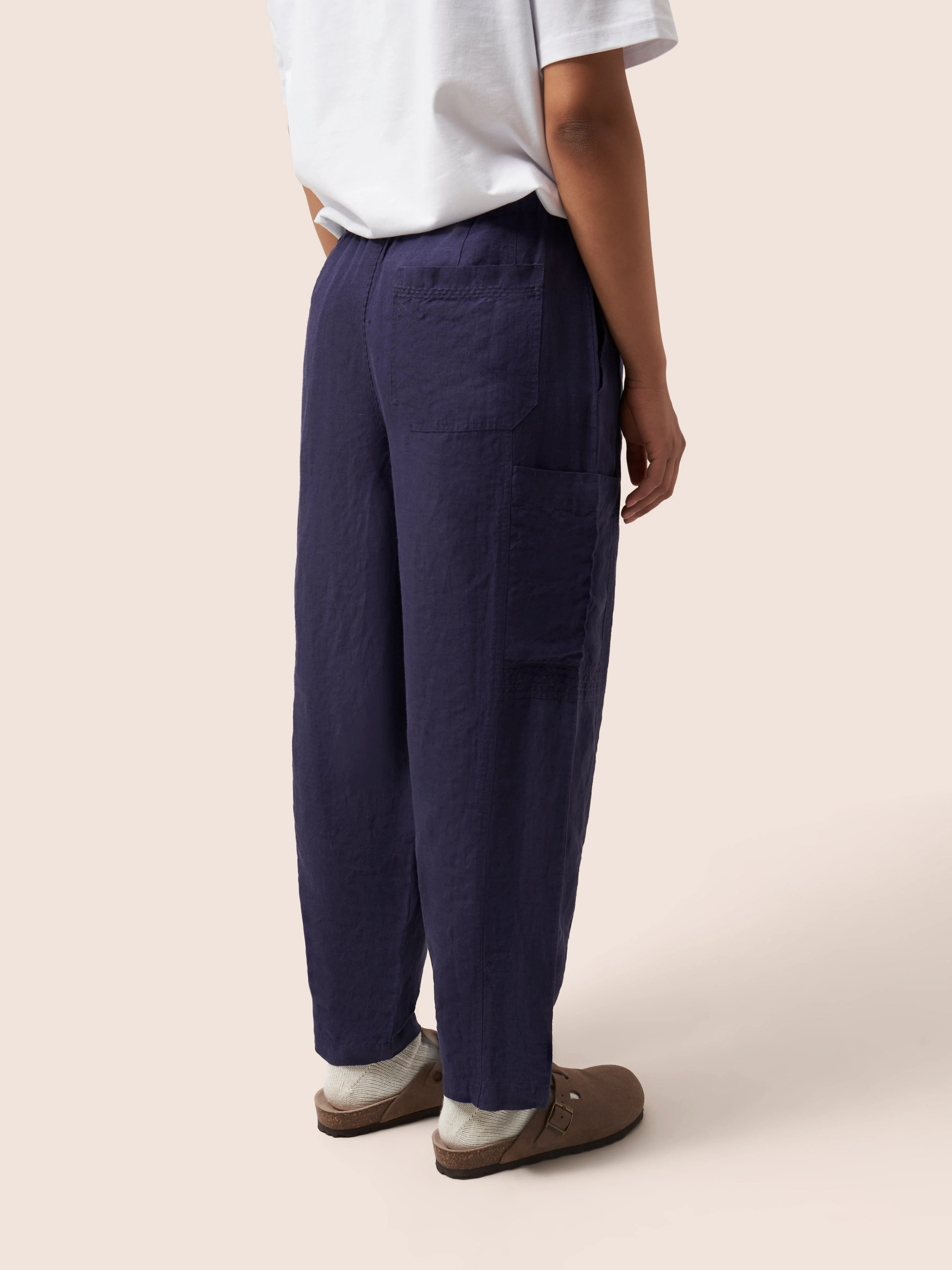 Navy Bembridge Barrel Linen Trouser - Image 3