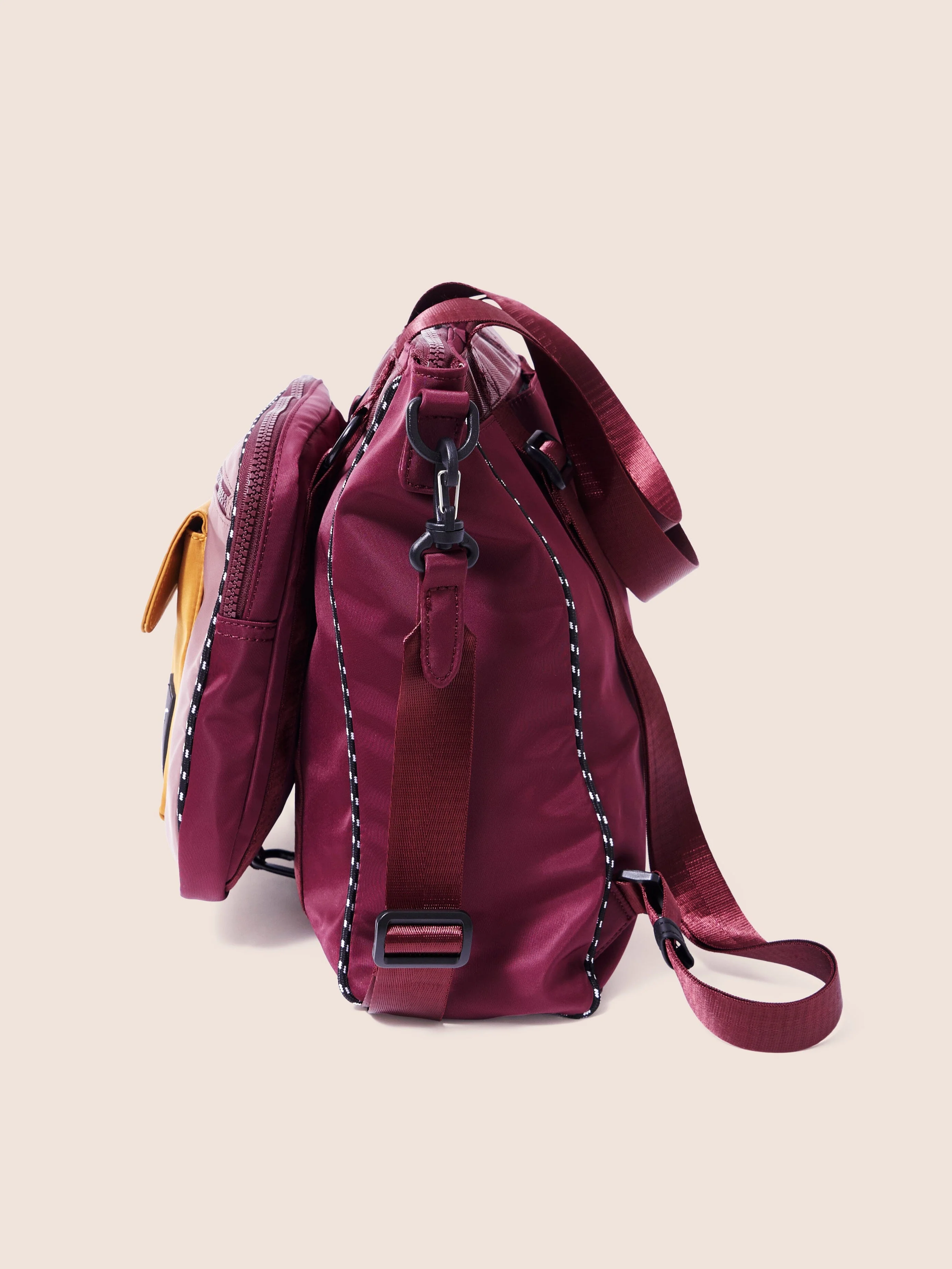 Urban Trek Recycled Modular Multiway Tote Bag in Berry - Image 5